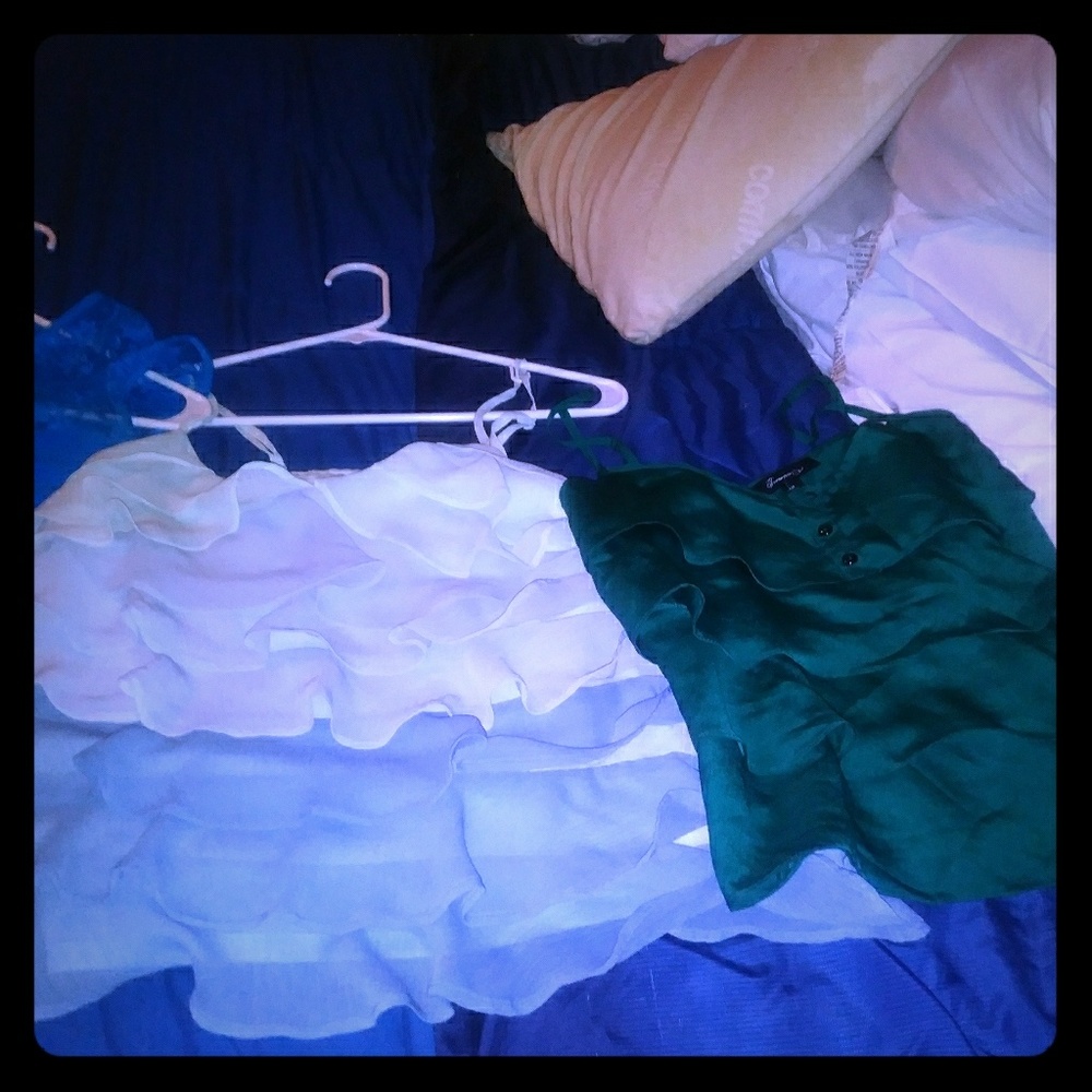 Candie's multi~colored blue 10 ruffled blouse